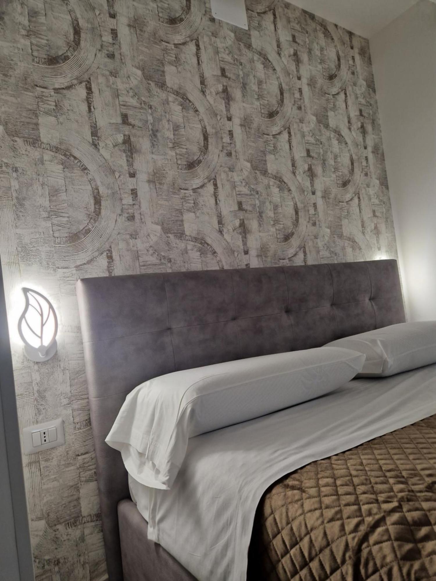 Hotel Eden Lamezia Terme Zewnętrze zdjęcie